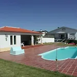 Vivenda Arlindo * Lourinhã